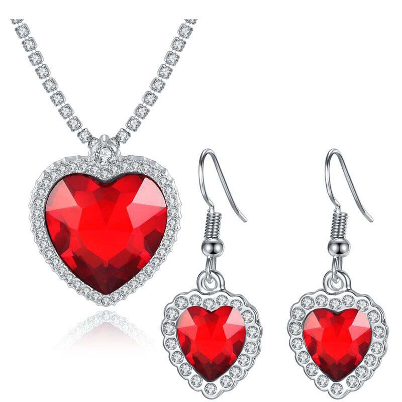 Heart Shape Setting Crystal Necklace And Earings