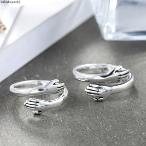 Love Hug Couple RING